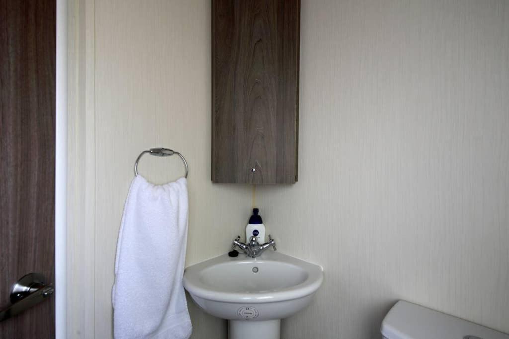 Vakantiehuis - Seton Sands-cameo Caravan-pet Friendly *
